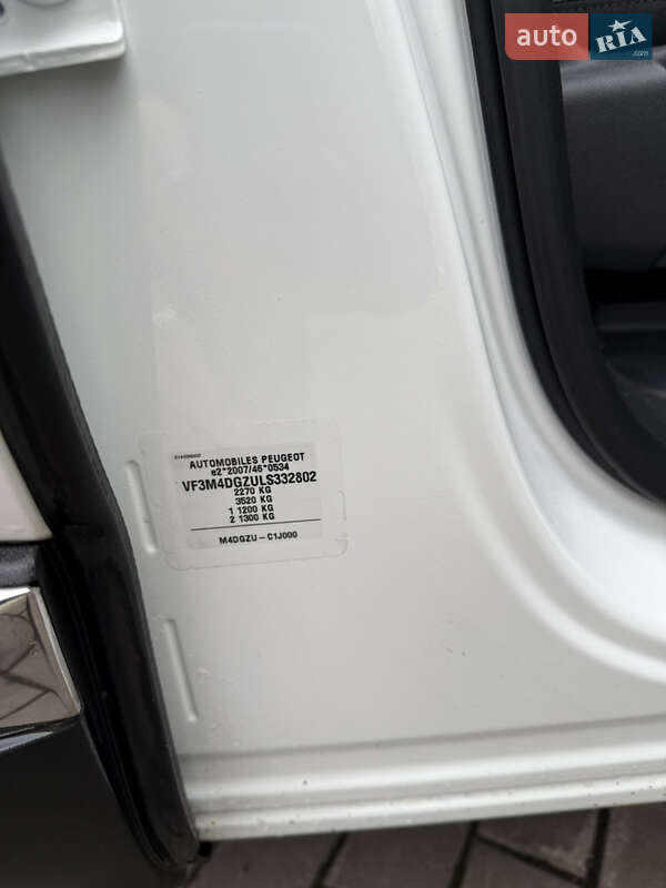 Позашляховик / Кросовер Peugeot 3008 2021 в Луцьку