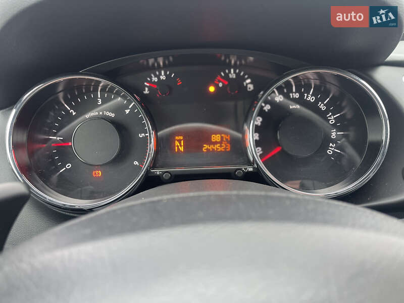 Позашляховик / Кросовер Peugeot 3008 2014 в Хмельницькому