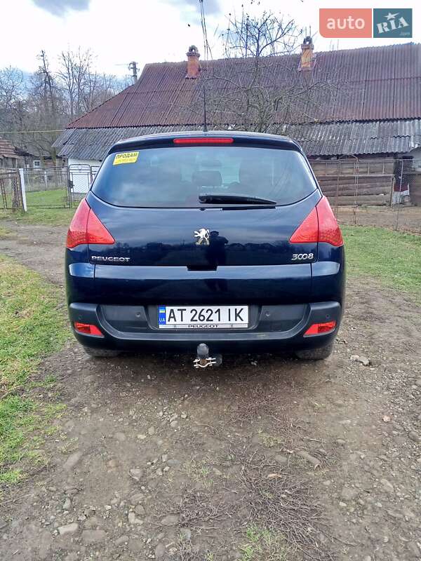 Позашляховик / Кросовер Peugeot 3008 2010 в Косові