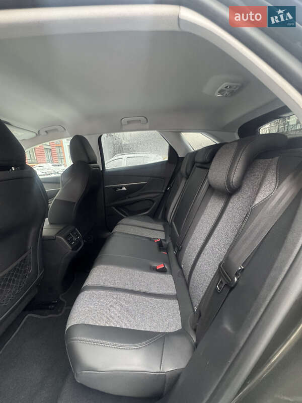 Внедорожник / Кроссовер Peugeot 3008 2017 в Львове фото 17 Внедорожник / Кроссовер Peugeot 3008 2017 в Львове