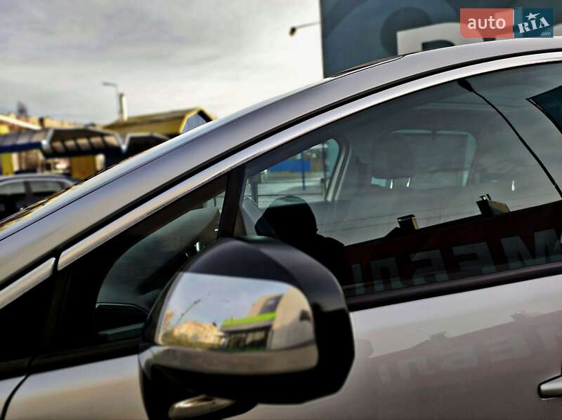 Позашляховик / Кросовер Peugeot 3008 2013 в Тернополі