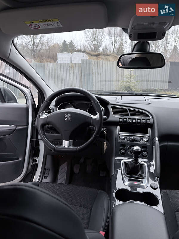Позашляховик / Кросовер Peugeot 3008 2015 в Тернополі