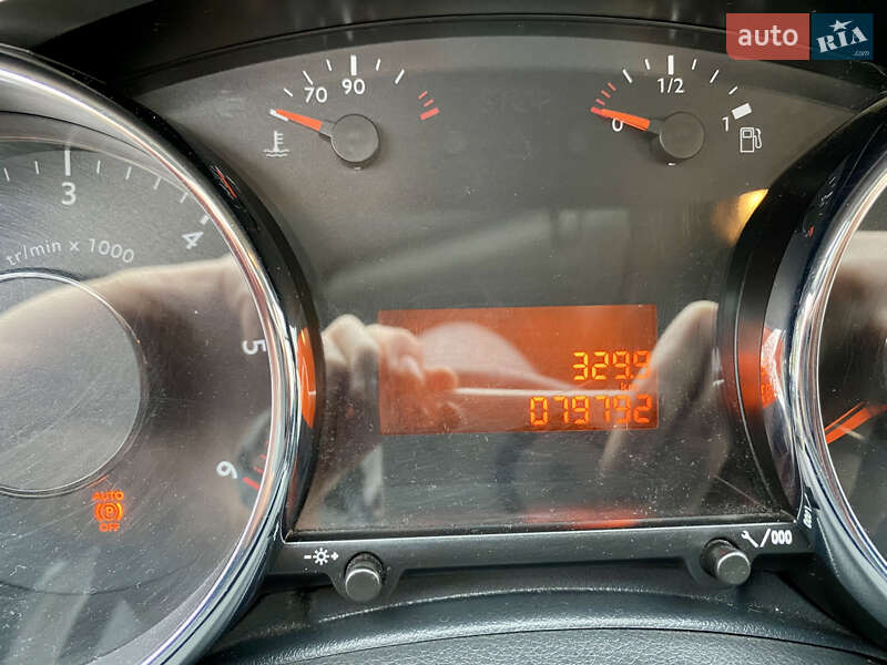 Внедорожник / Кроссовер Peugeot 3008 2011 в Згуровке