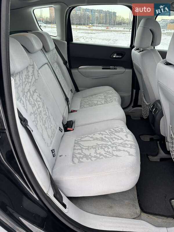 Внедорожник / Кроссовер Peugeot 3008 2010 в Львове