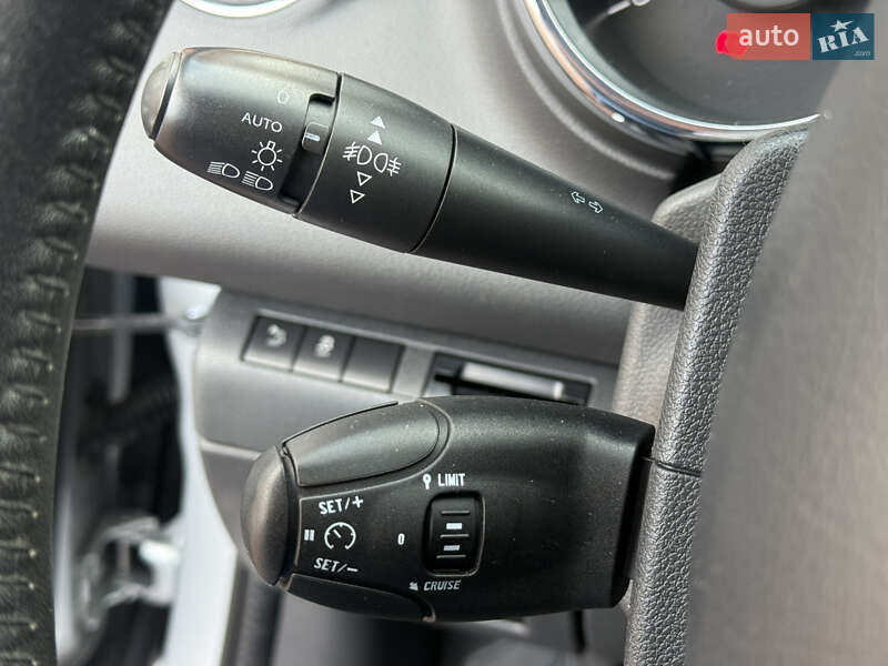 Позашляховик / Кросовер Peugeot 3008 2014 в Стрию