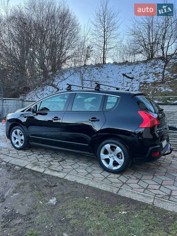 Позашляховик / Кросовер Peugeot 3008 2011 в Коломиї