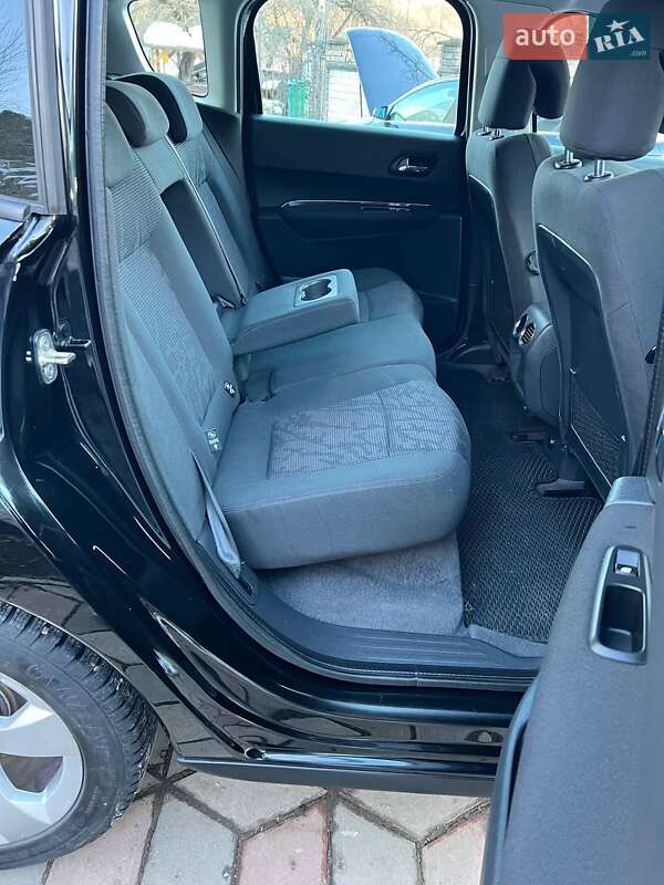 Позашляховик / Кросовер Peugeot 3008 2011 в Коломиї