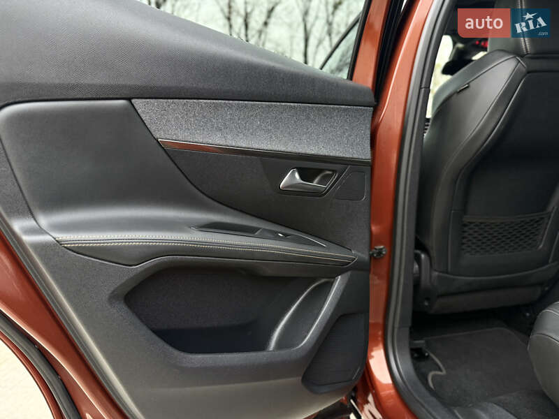 Внедорожник / Кроссовер Peugeot 3008 2020 в Луцке фото 49 Внедорожник / Кроссовер Peugeot 3008 2020 в Луцке