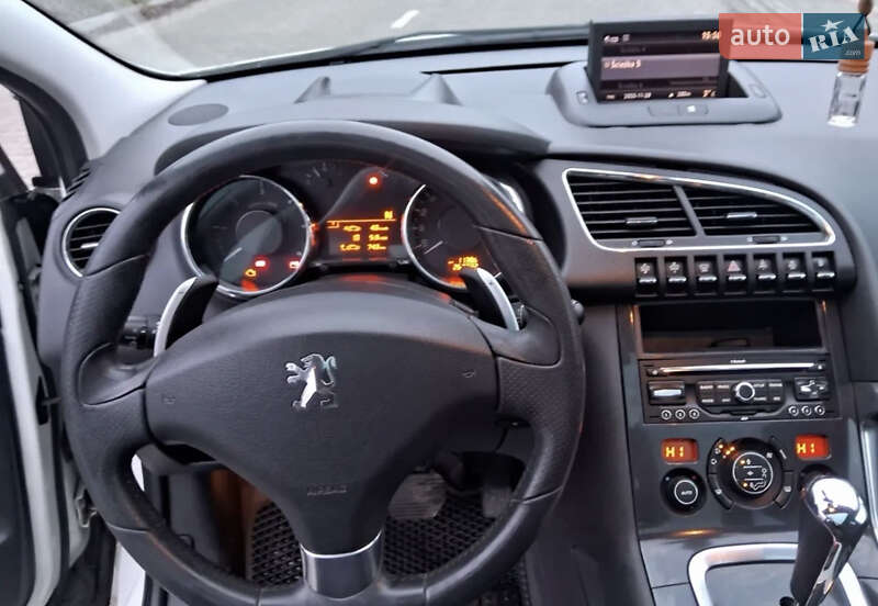 Позашляховик / Кросовер Peugeot 3008 2012 в Львові фото 10 Позашляховик / Кросовер Peugeot 3008 2012 в Львові