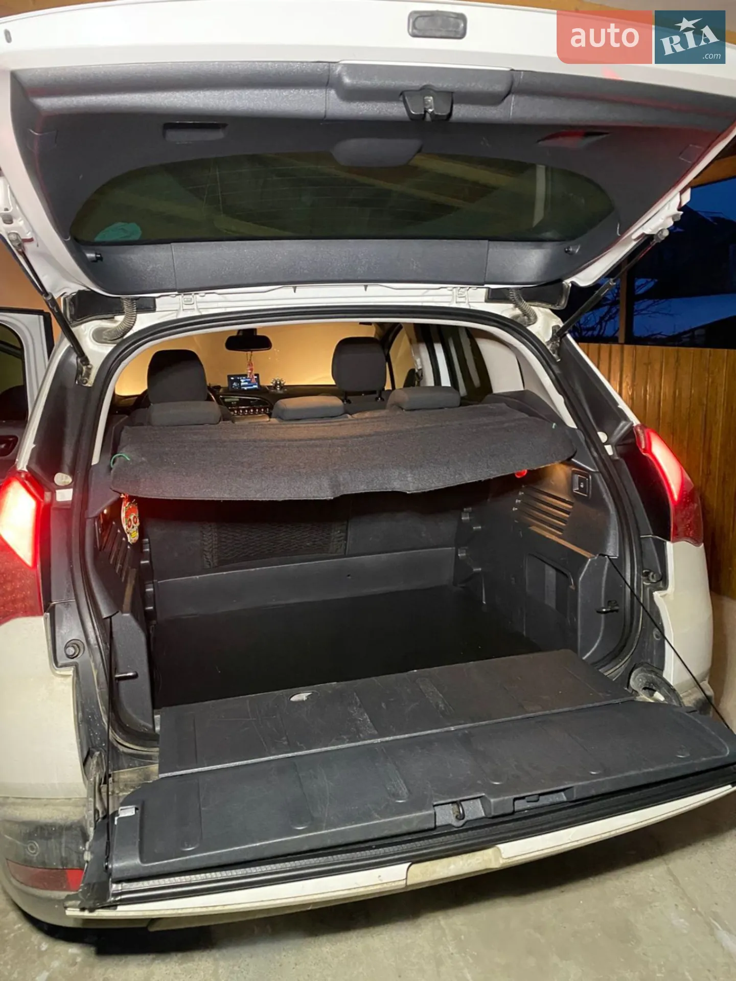 2013 Peugeot 3008 - мініатюра 23