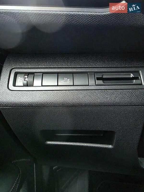 Позашляховик / Кросовер Peugeot 3008 2020 в Бережанах фото 40 Позашляховик / Кросовер Peugeot 3008 2020 в Бережанах