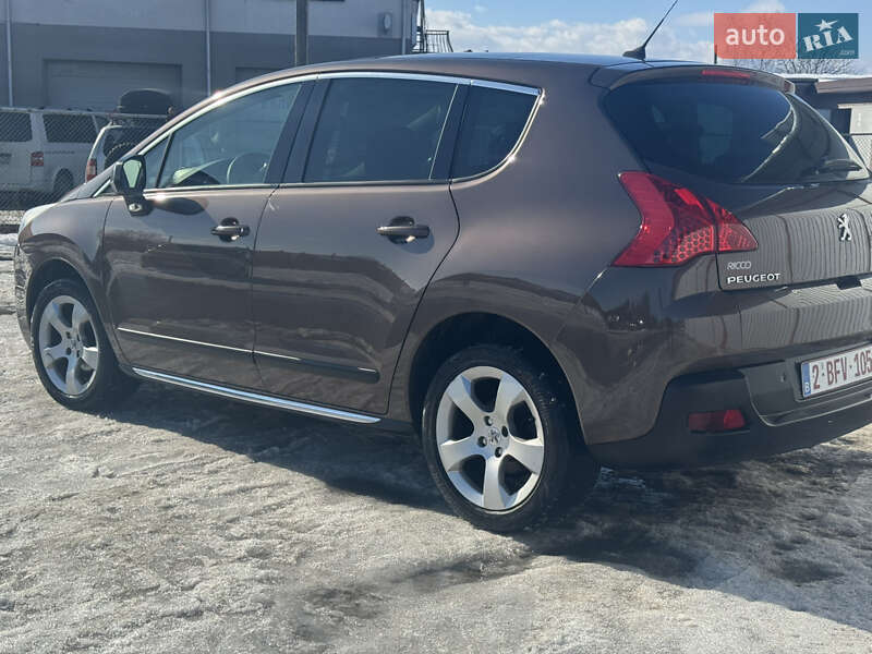 Внедорожник / Кроссовер Peugeot 3008 2013 в Коломые
