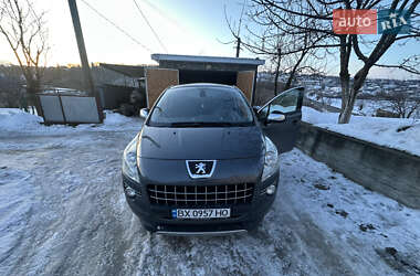 Позашляховик / Кросовер Peugeot 3008 2010 в Городку