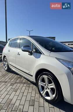 Внедорожник / Кроссовер Peugeot 3008 2009 в Стрые