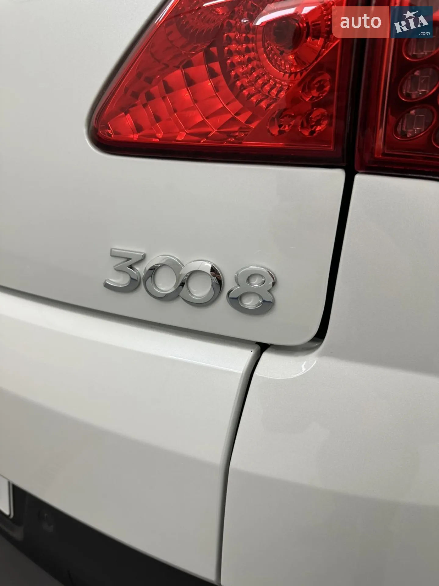 Peugeot 3008 2011 VIN VF30U9HR8BS289616 фото оголошення 32 з 44
