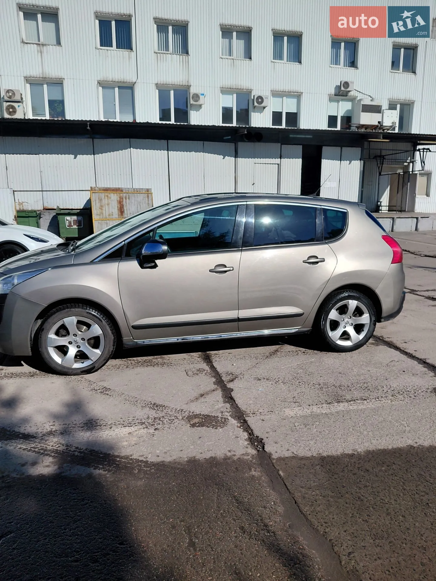 2013 Peugeot 3008 - мініатюра 2