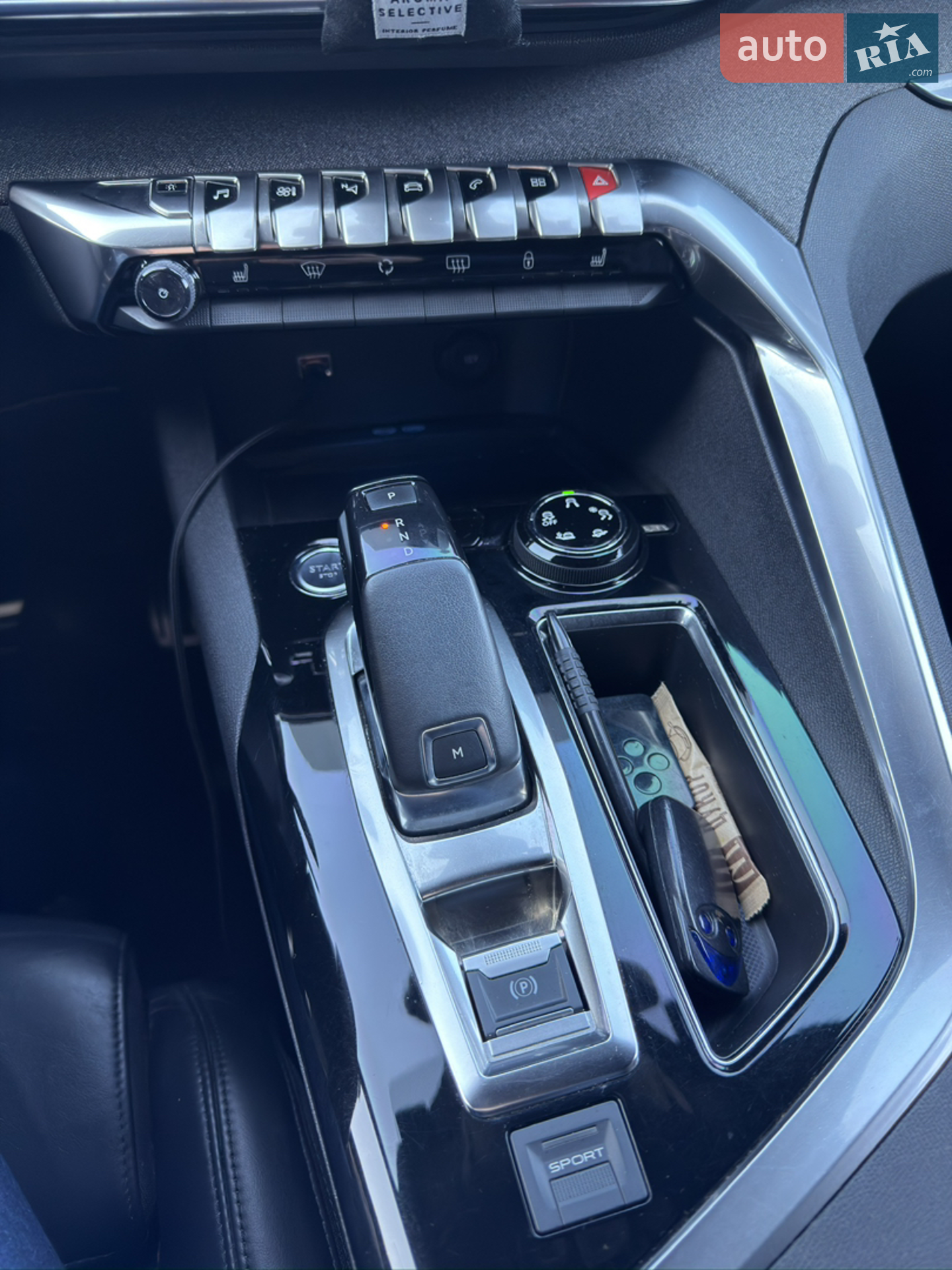 2017 Peugeot 3008 - мініатюра 13