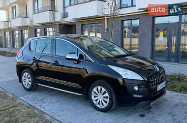 Позашляховик / Кросовер Peugeot 3008 2010 в Городку