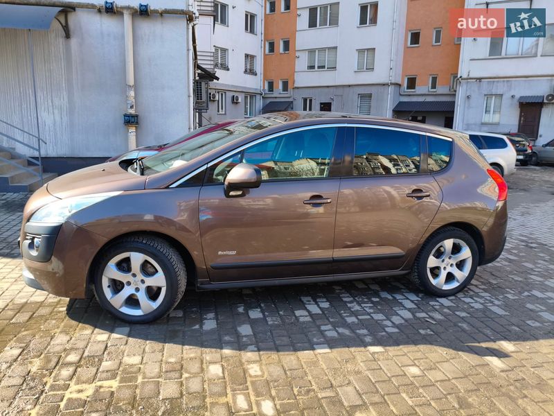 Peugeot 3008 2013