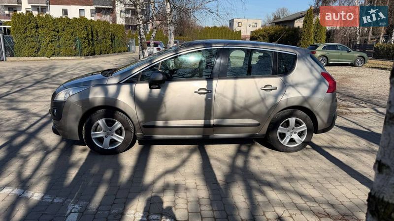 Внедорожник / Кроссовер Peugeot 3008 2011 в Чемеровцах