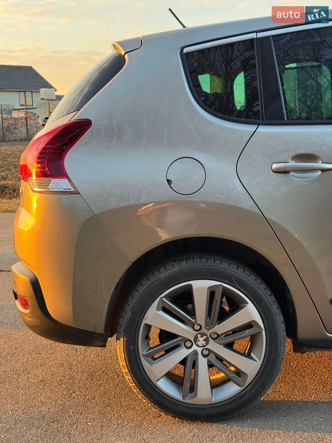 2015 Peugeot 3008 - мініатюра 28