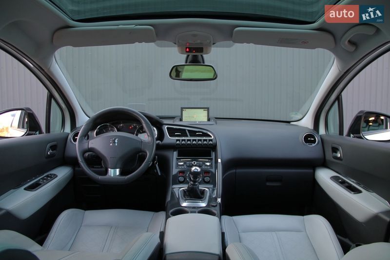 Внедорожник / Кроссовер Peugeot 3008 2013 в Сарнах