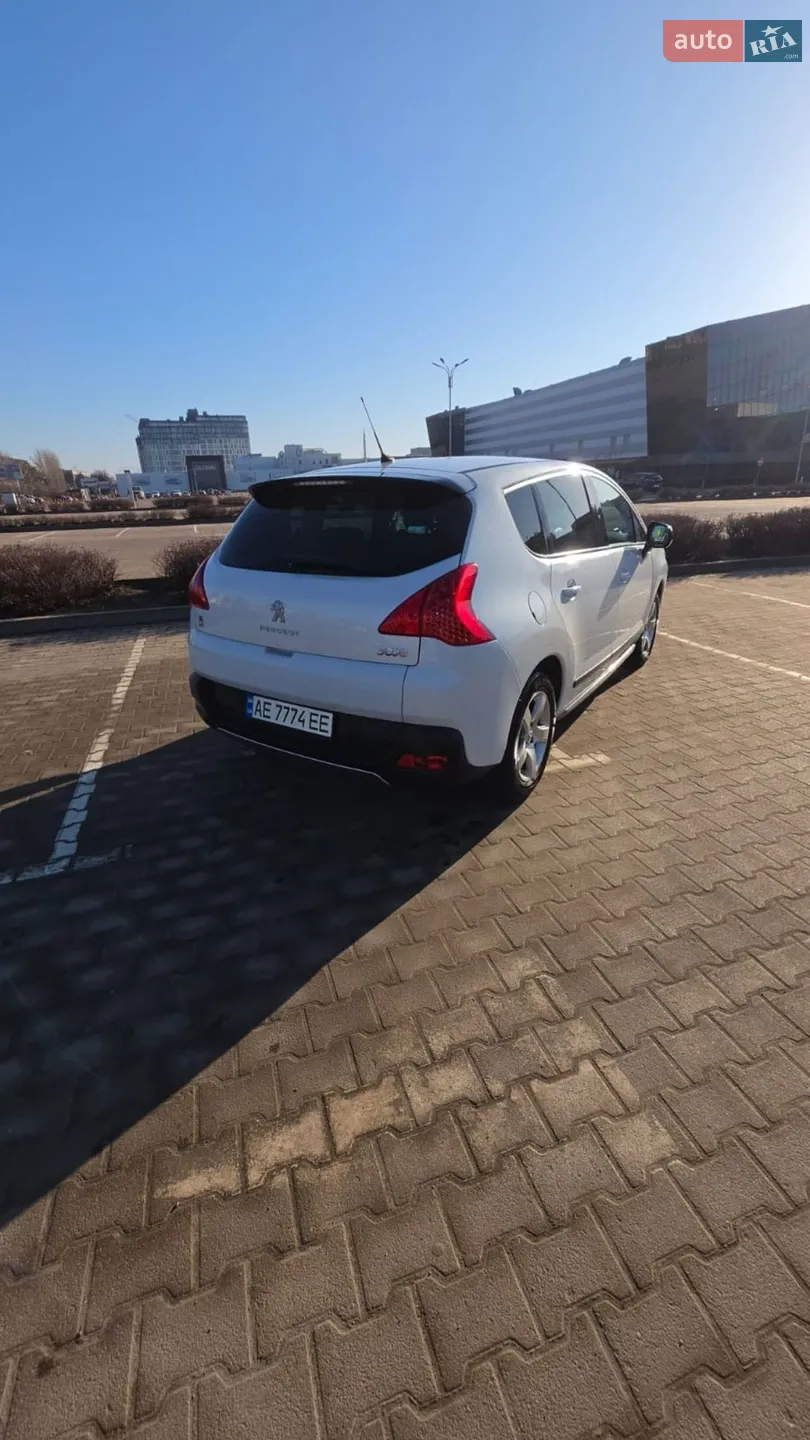 2013 Peugeot 3008 - мініатюра 9