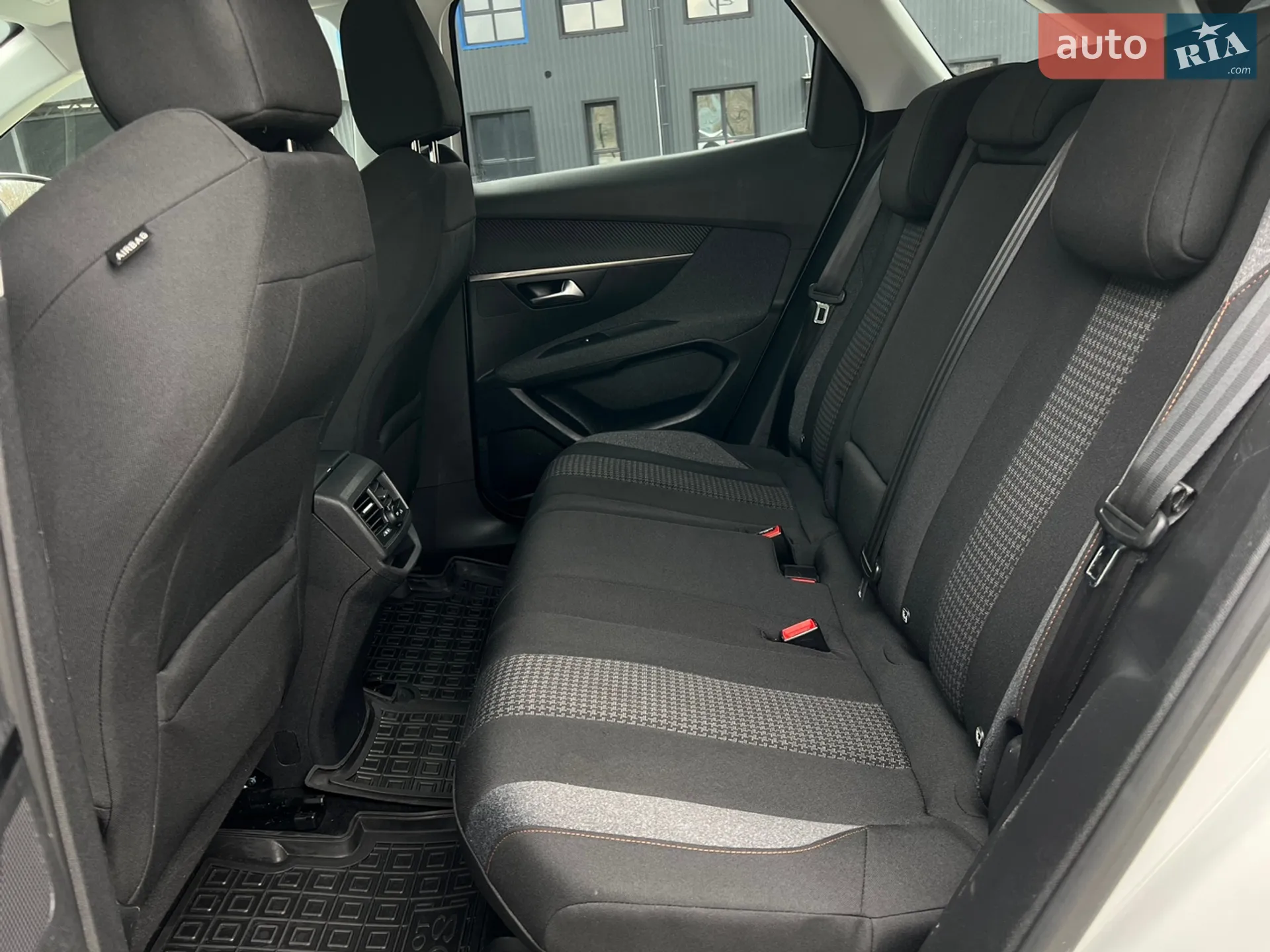 2019 Peugeot 3008 - мініатюра 24