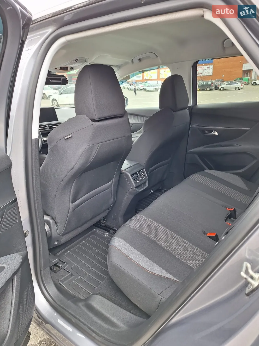 2019 Peugeot 3008 - мініатюра 11