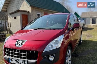 Внедорожник / Кроссовер Peugeot 3008 2012 в Кременце