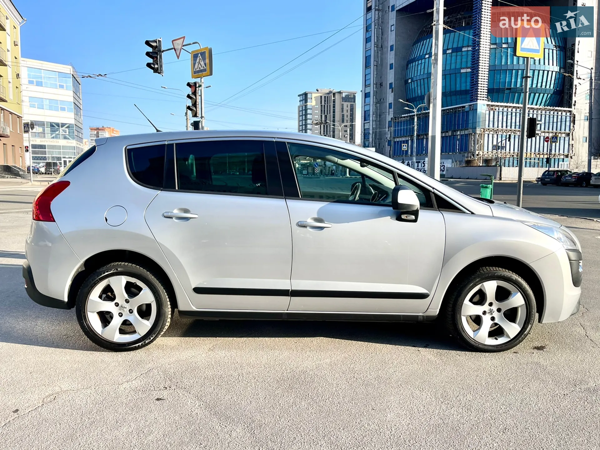 2011 Peugeot 3008 - мініатюра 14
