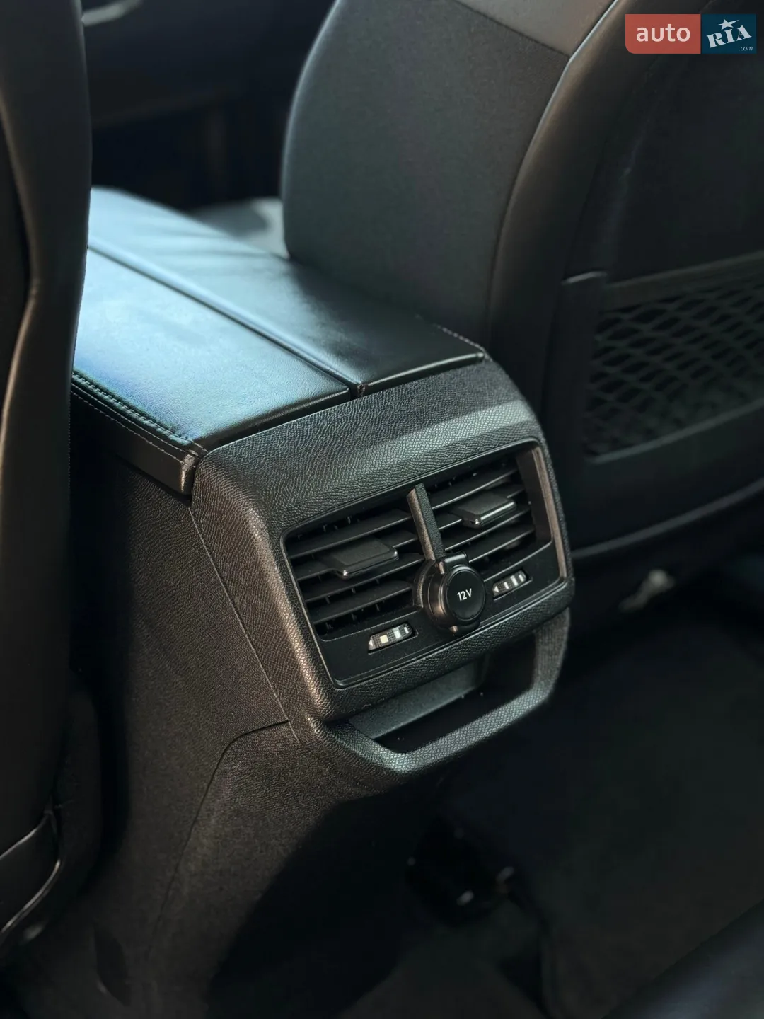 2017 Peugeot 3008 - мініатюра 40