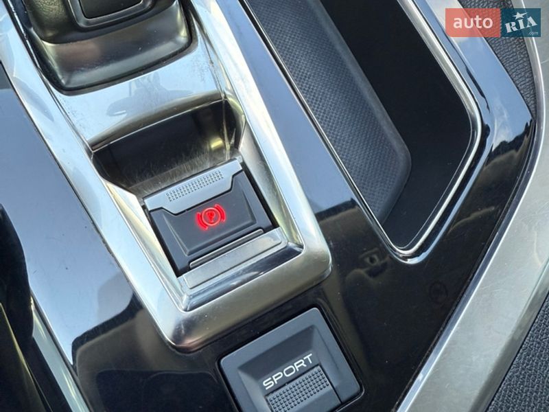 Внедорожник / Кроссовер Peugeot 3008 2018 в Кропивницком