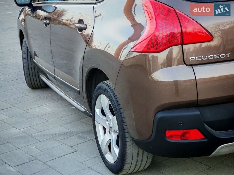 Внедорожник / Кроссовер Peugeot 3008 2013 в Стрые