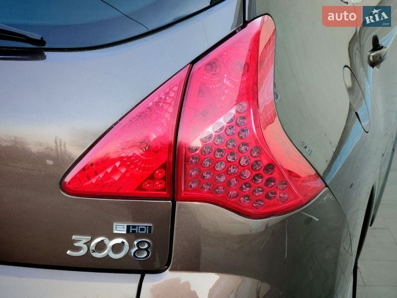 Внедорожник / Кроссовер Peugeot 3008 2013 в Стрые