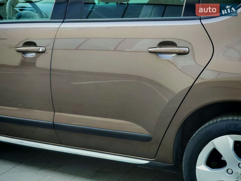 Внедорожник / Кроссовер Peugeot 3008 2013 в Стрые