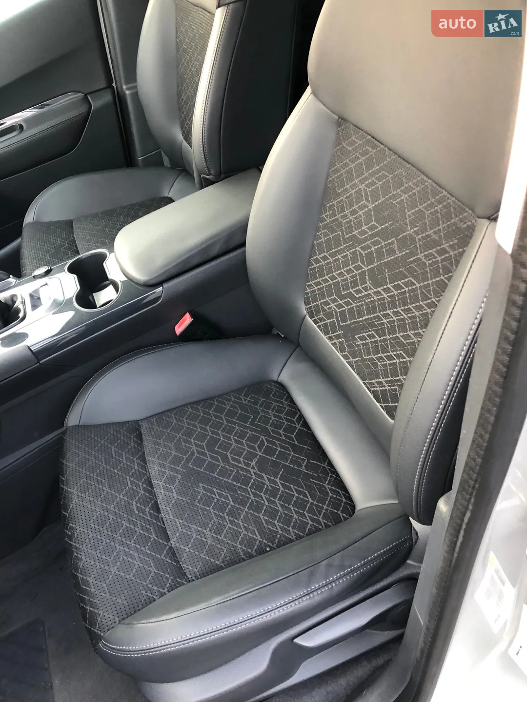 2016 Peugeot 3008 - мініатюра 18