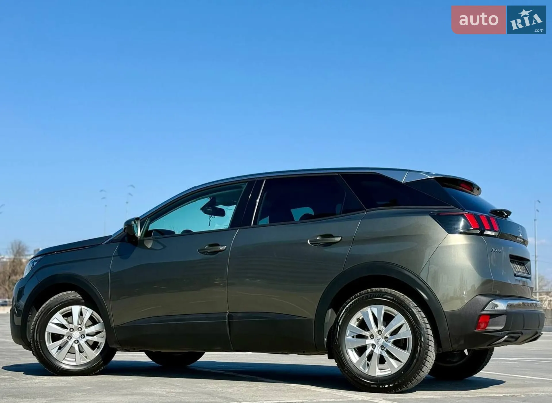 2017 Peugeot 3008 - мініатюра 23