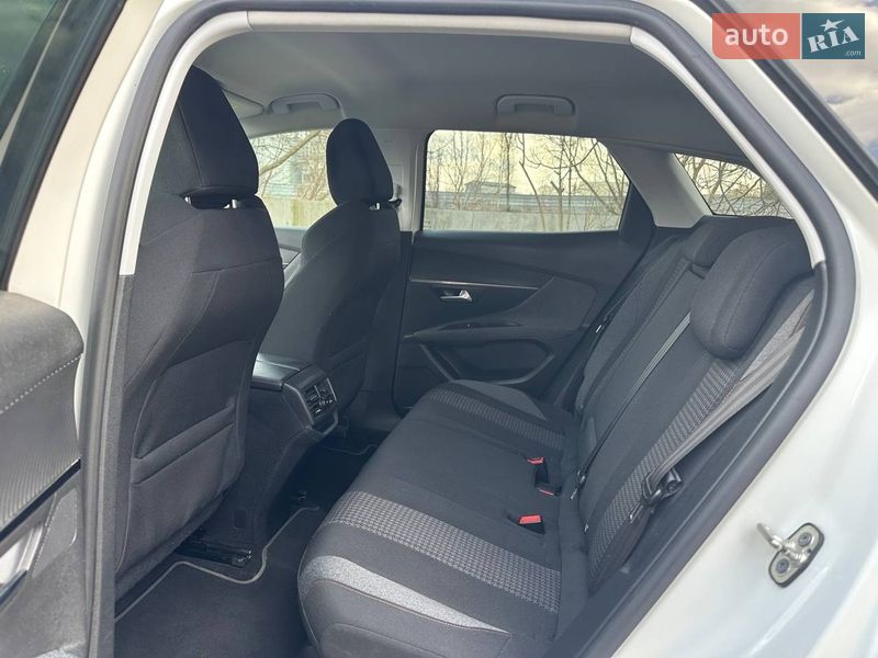 Внедорожник / Кроссовер Peugeot 3008 2019 в Радивилове