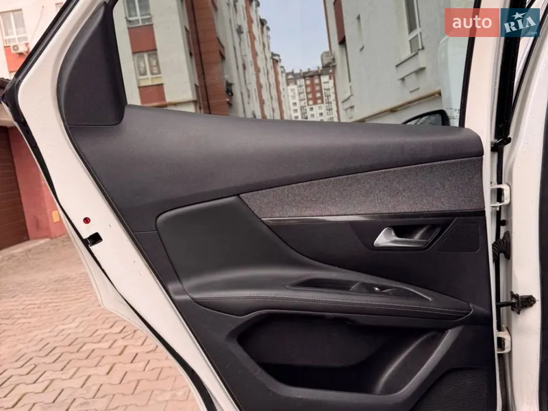 Peugeot 3008 2017 VIN VF3MJAHXVHS223225 фото оголошення 42 з 81