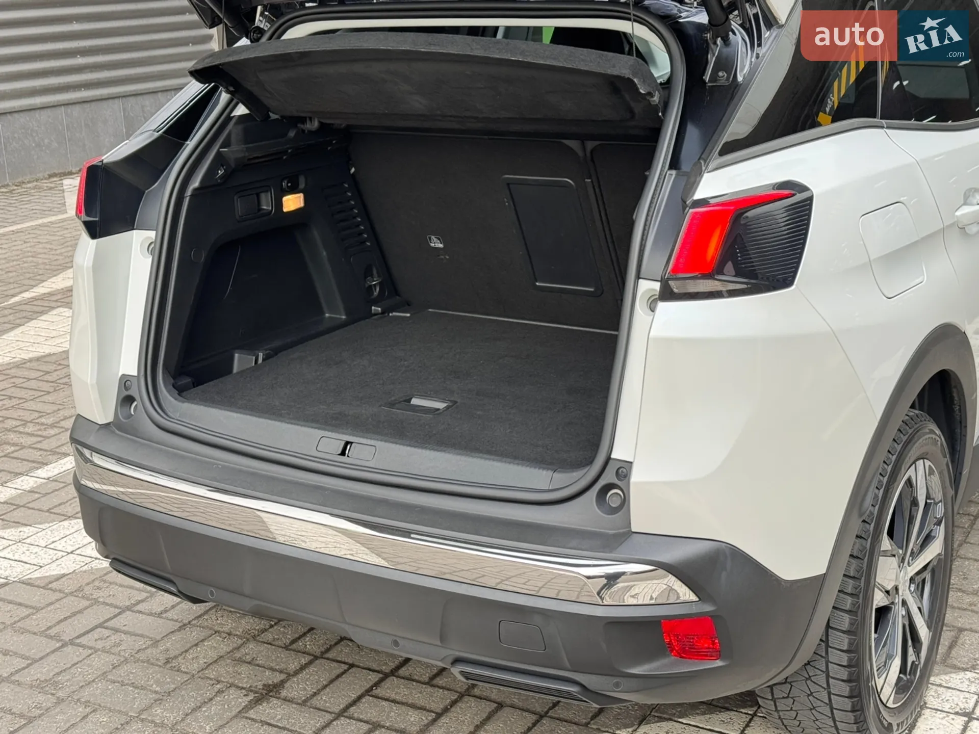 2020 Peugeot 3008 - мініатюра 15