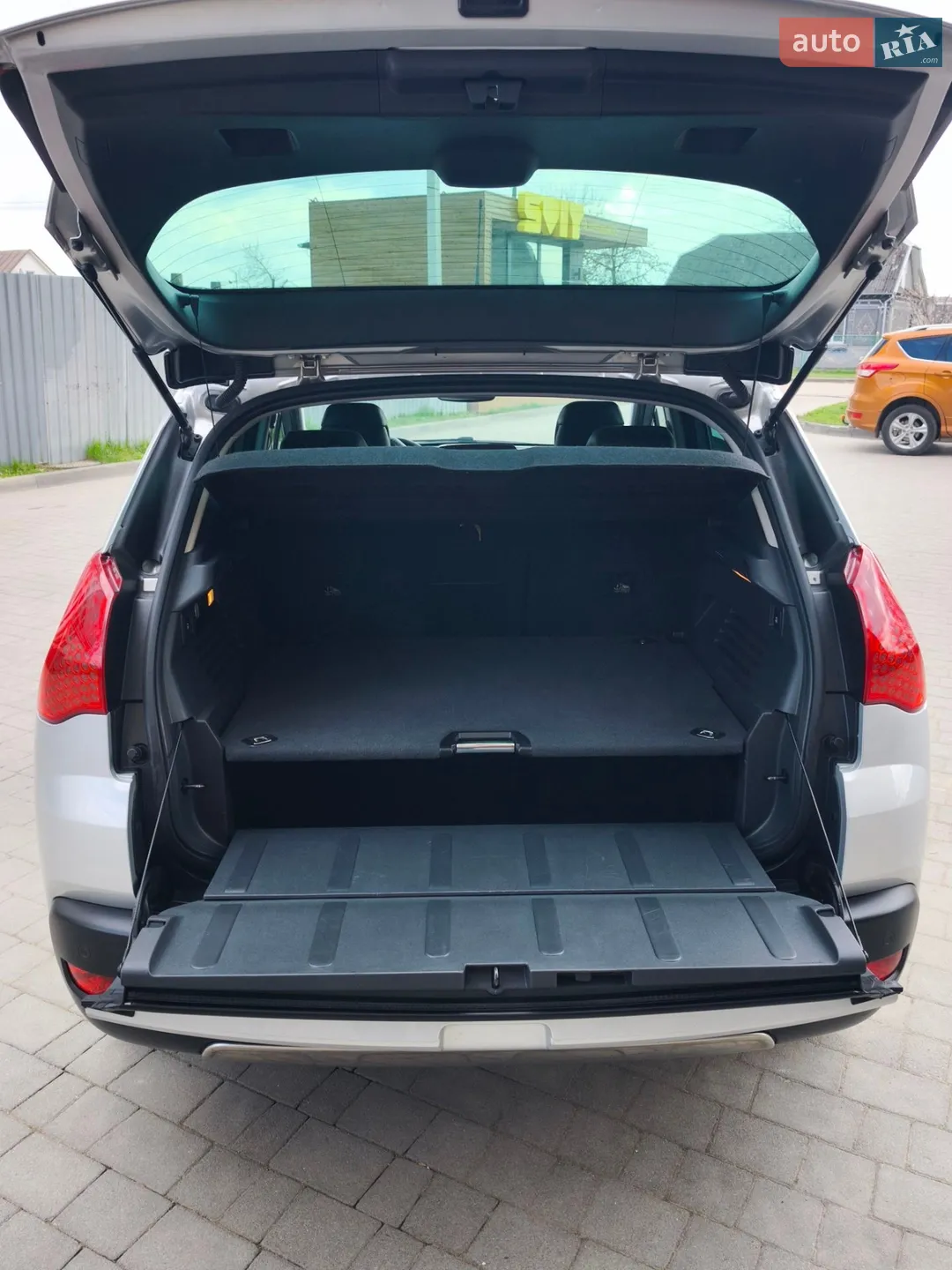 2011 Peugeot 3008 - мініатюра 13