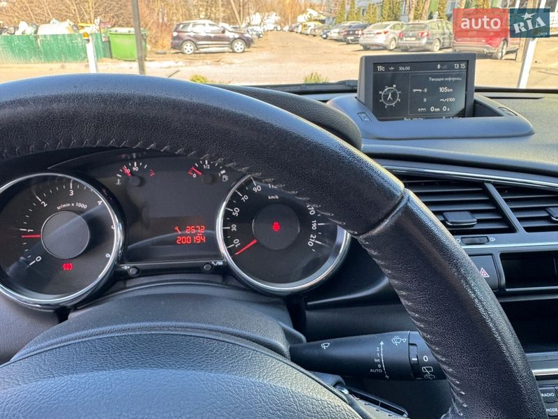 Внедорожник / Кроссовер Peugeot 3008 2016 в Хмельницком