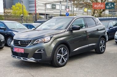 Внедорожник / Кроссовер Peugeot 3008 2017 в Киеве
