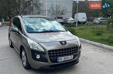 Внедорожник / Кроссовер Peugeot 3008 2012 в Южноукраинске