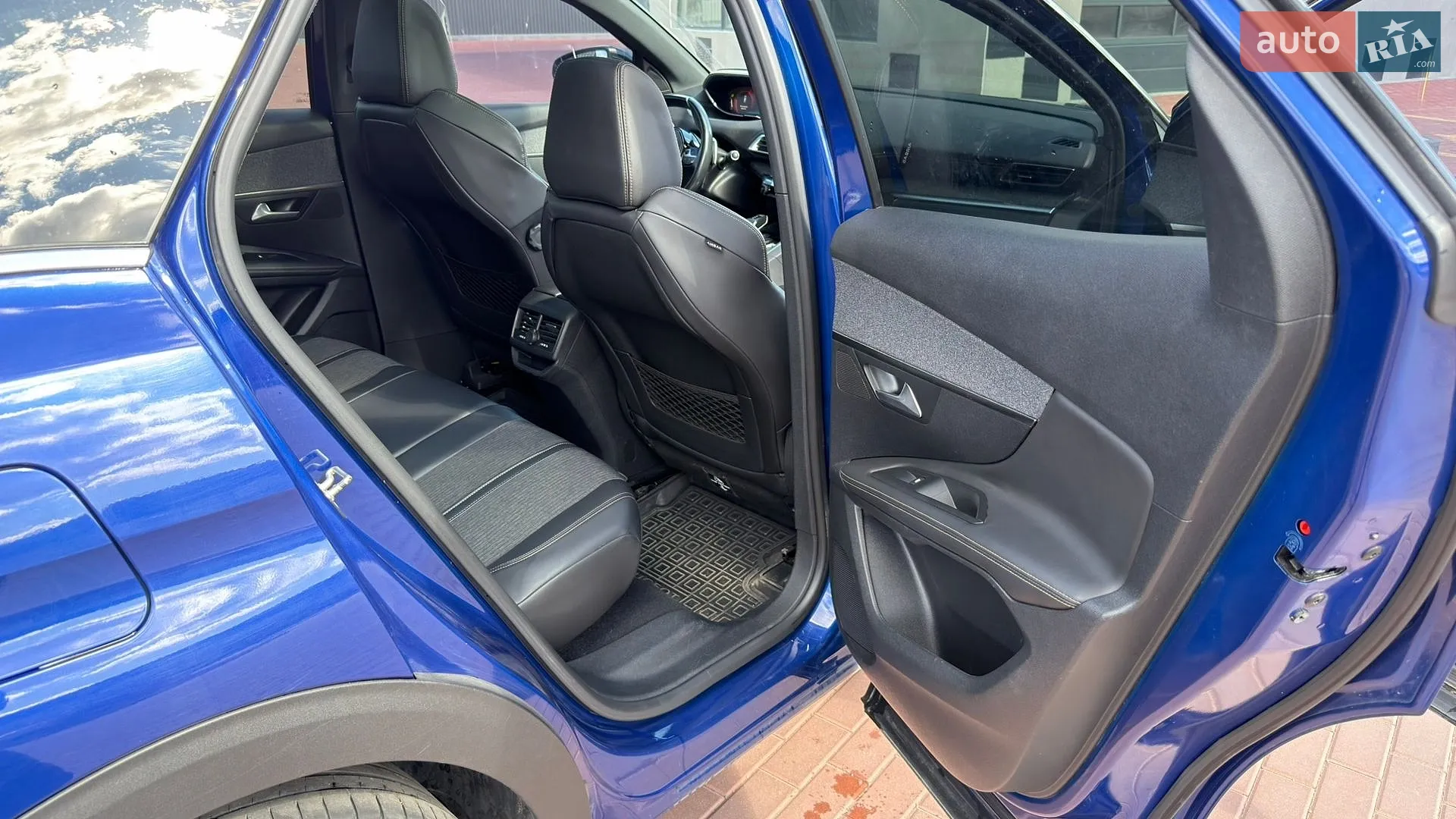 2018 Peugeot 3008 - мініатюра 9
