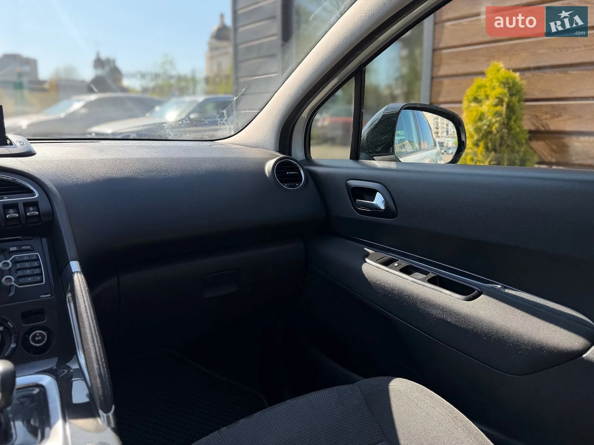 2013 Peugeot 3008 - мініатюра 40
