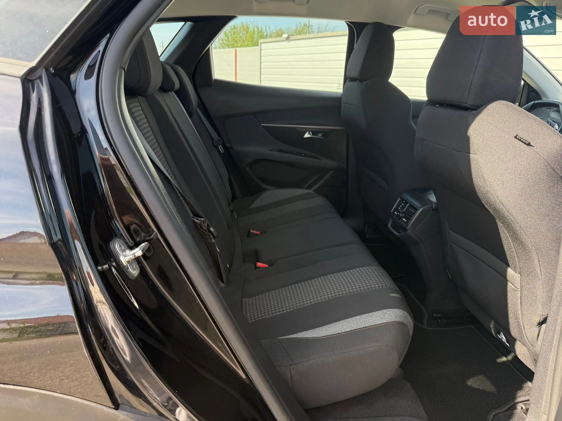 2021 Peugeot 3008 - мініатюра 21