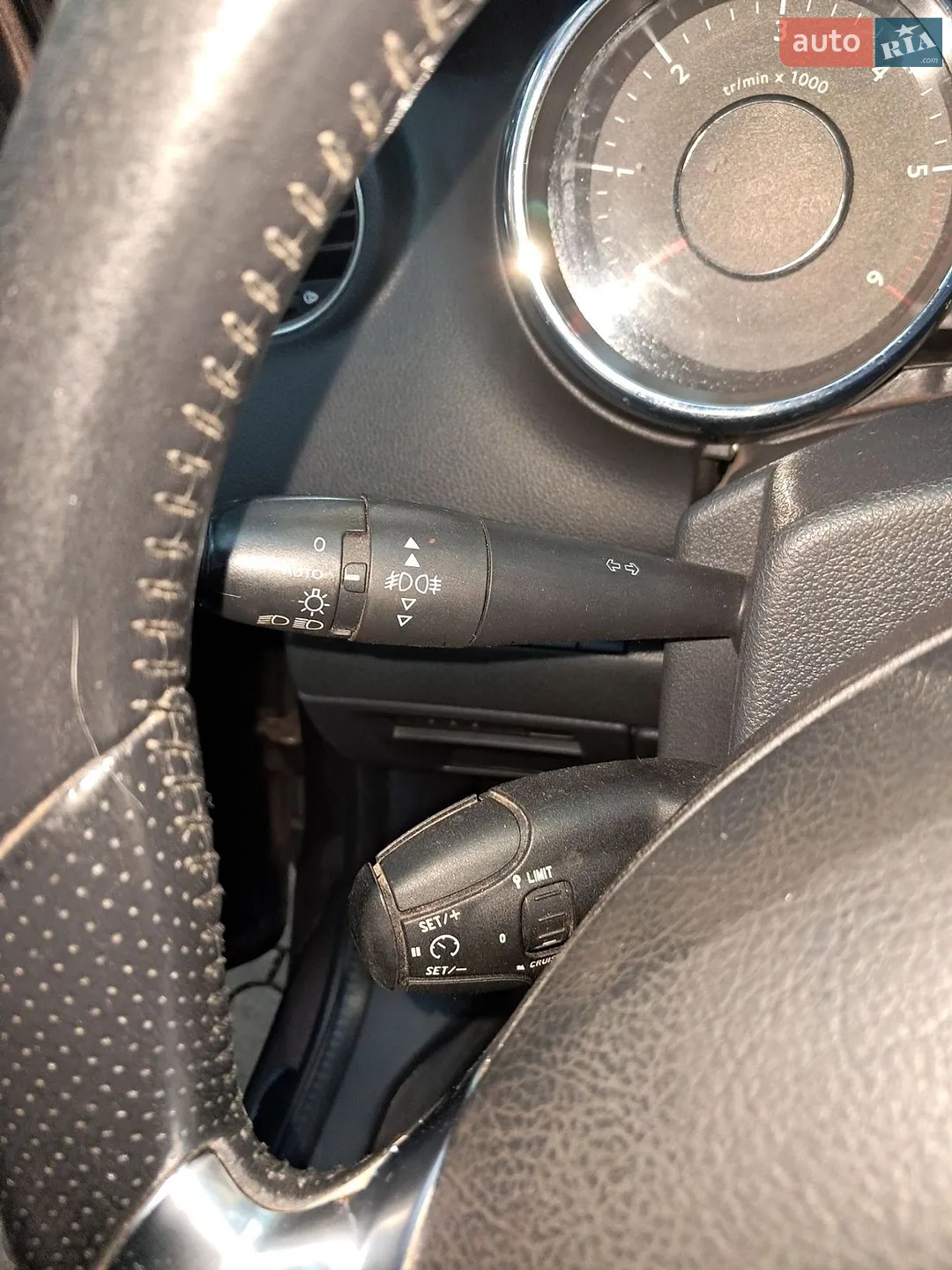 2015 Peugeot 3008 - мініатюра 9