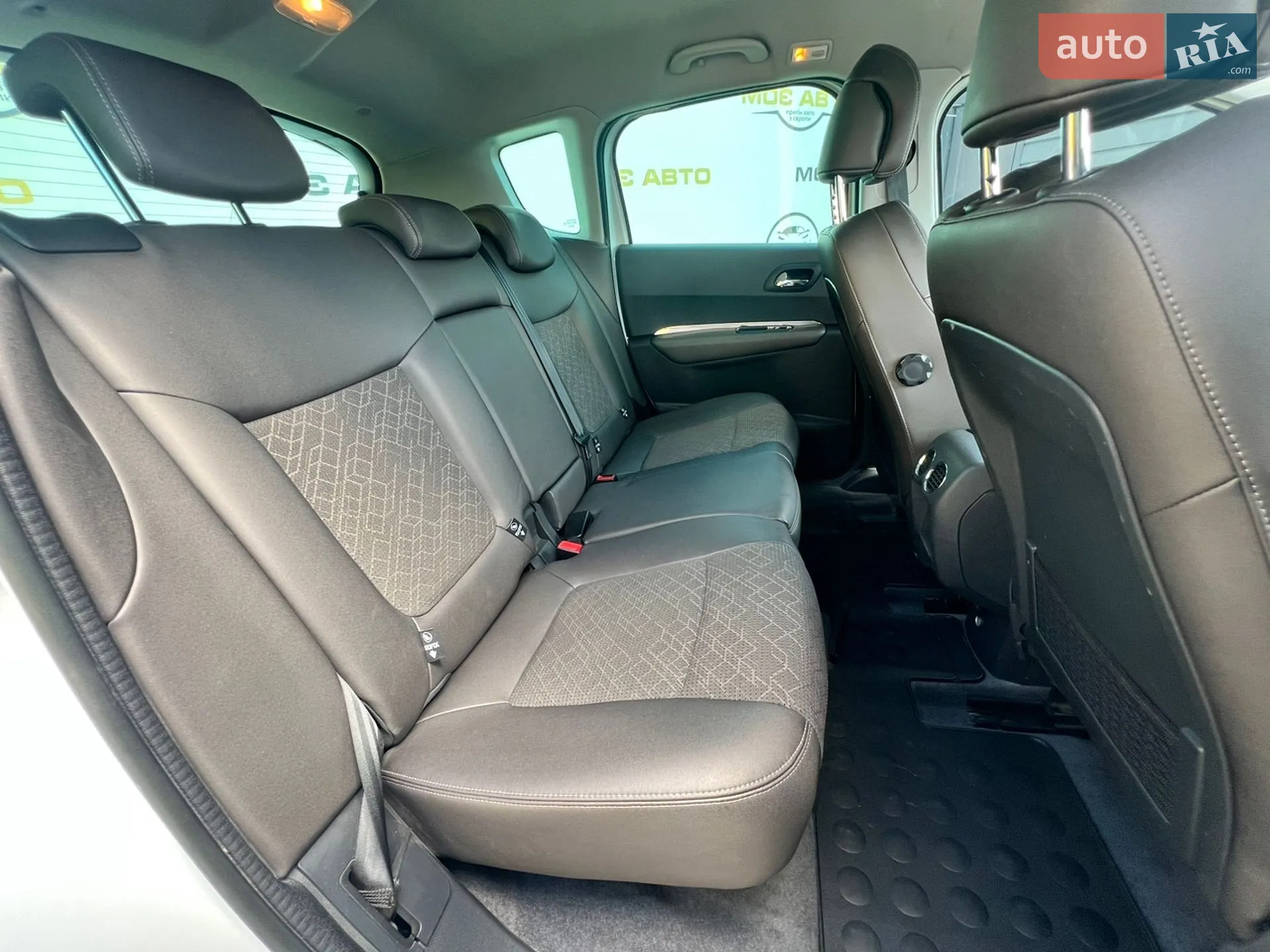 2013 Peugeot 3008 - мініатюра 15